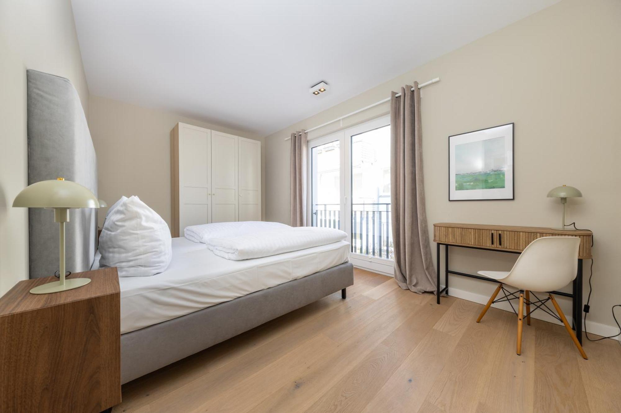 Ferienwohnung Strom Acht - Modern Frisch Inkl Stellplatz, Balkon - 200M Zum Alten Strom Rostock Esterno foto